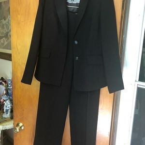Suit